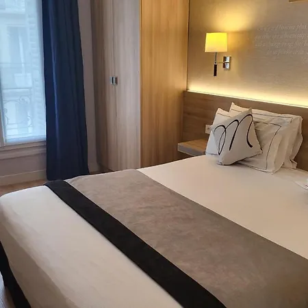 Magda Champs Elysées Hotel 3*