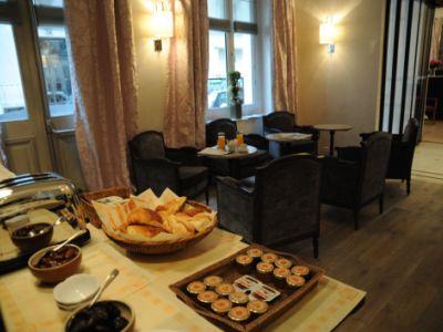 Hotel Magda Champs Elysées 3*