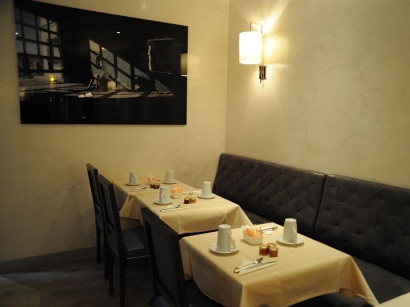 Magda Champs Elysées Parigi